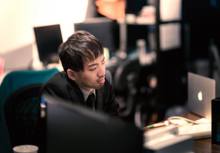 ブラックバイト,特徴,辞めたい,辞め方,見分け方,企業