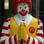 マクドナルドで異物混入多発!?【混入物一覧まとめ】
